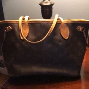 Authentic Louis Vuitton Neverfull pm